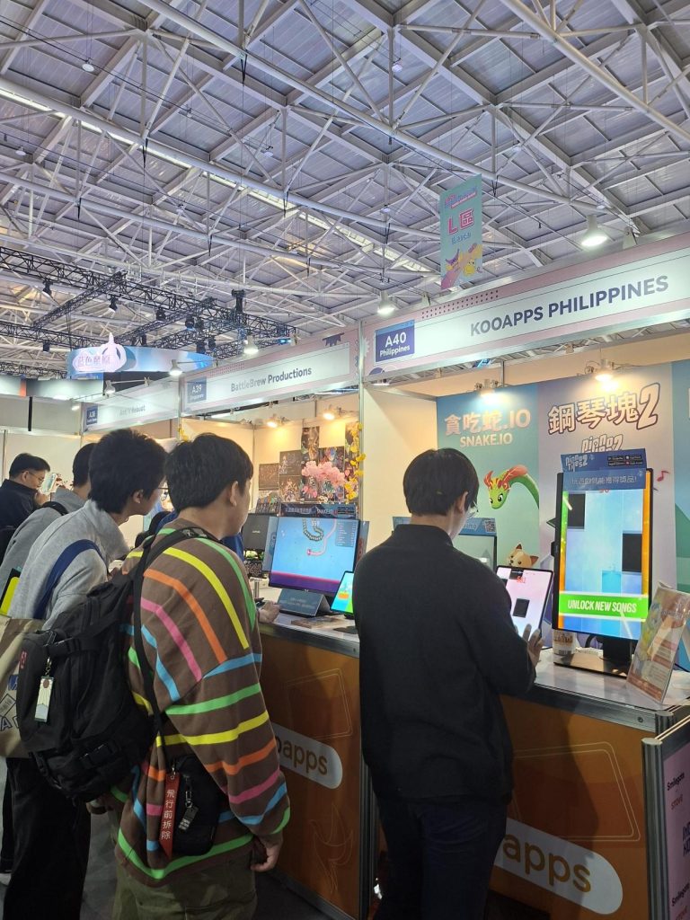 Photo of Snake.io game play on Taipei Game Show 2026 (2)